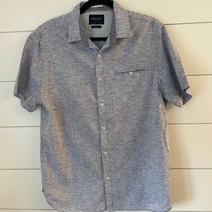 Mens short sleeve casual button down shirt